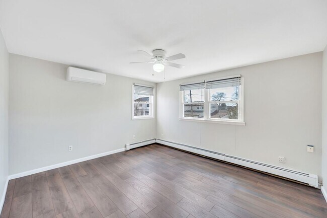 Photo - 45 Walnut Ln