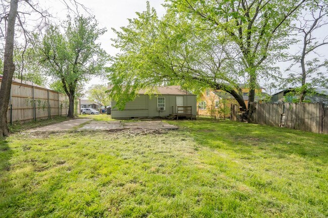 Photo - 3 Bed 1 Bath in Tulsa! PRICE DROP!