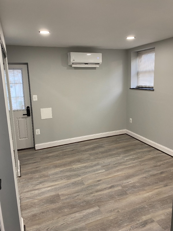 Photo - 2501 Linden Ave