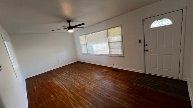 Photo - 1608 Glennen Dr