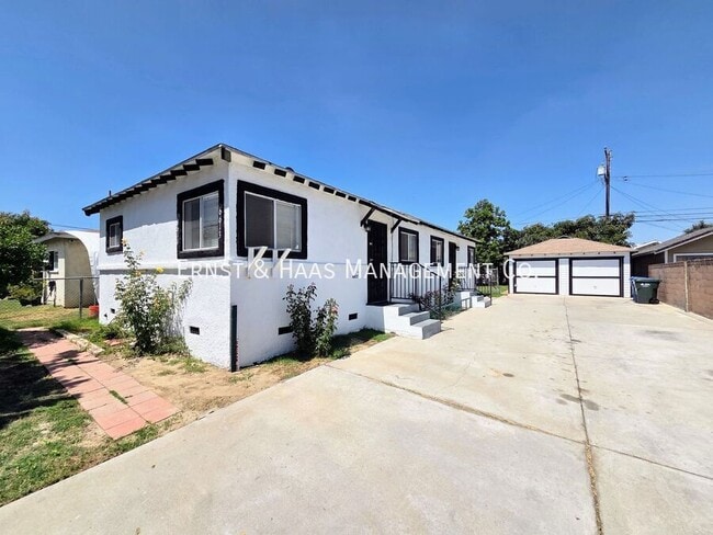 Building Photo - 6613 San Luis St Rental
