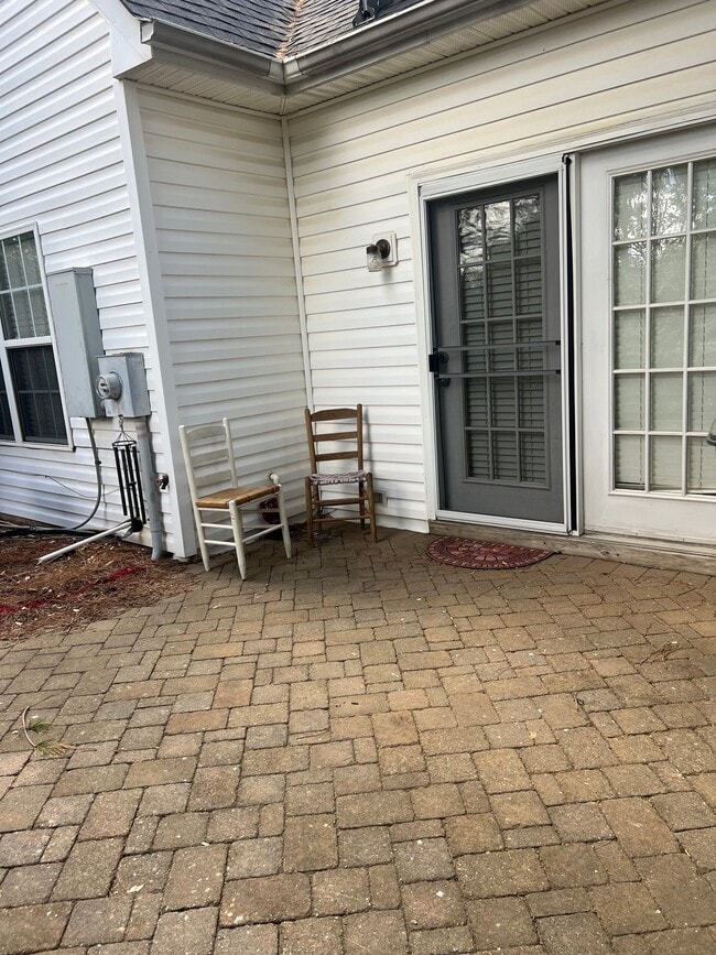 Photo - 5016 Bartholomew's Ln