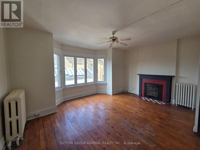 Photo - 1266 Yonge St Unité 4