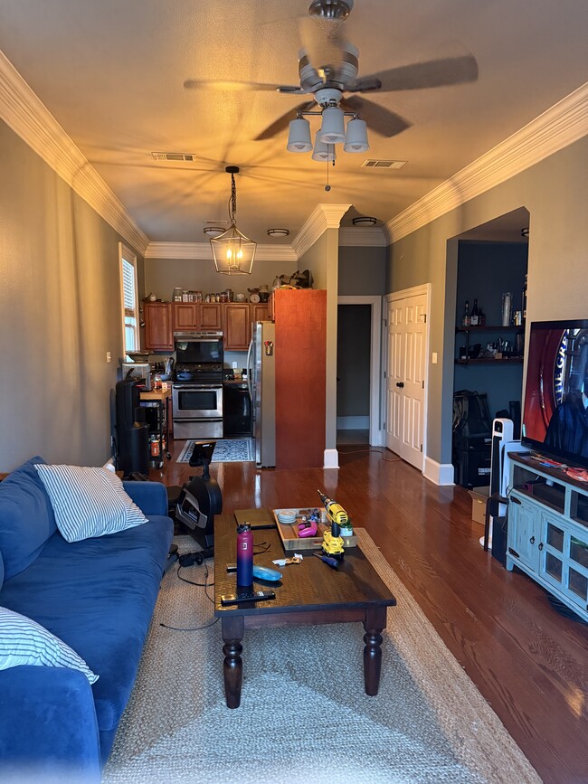 Photo - 503 Third St