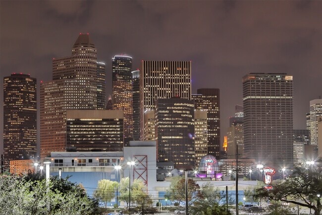 Photo - 2700 Brazos St Unit 4416