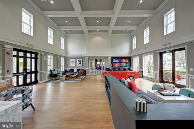 Photo - 6625 Latrobe Falls