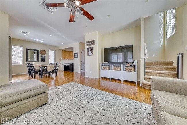 Photo - 1049 Garnet Ridge Ct