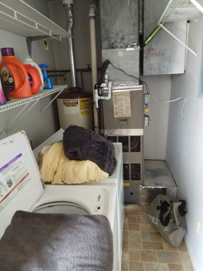 Photo - 1545 S Charles St Unit B