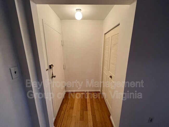 Photo - 3306 Woodburn Village Dr