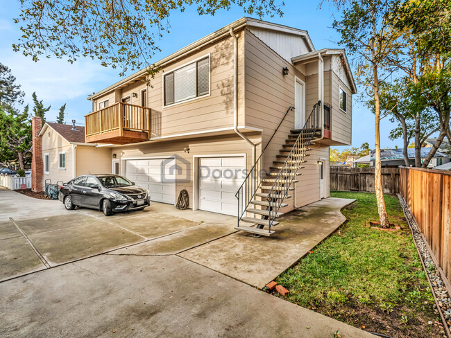 Photo - 980 Haven Ave Townhome