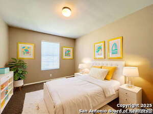 Photo - 12410 Penny Royale