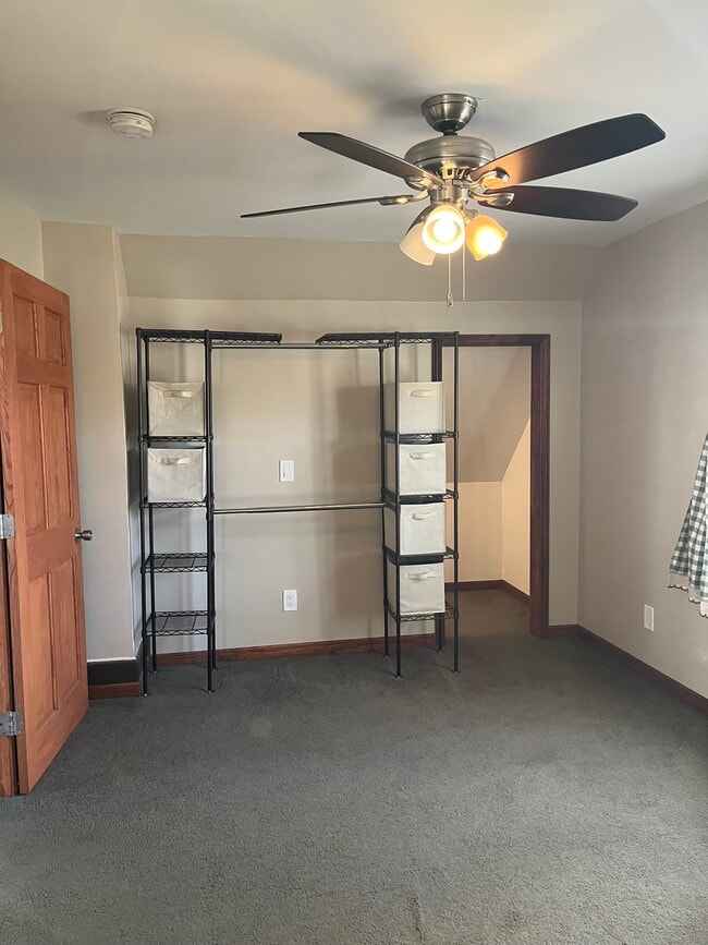 Photo - 604 S Washington St Unit B