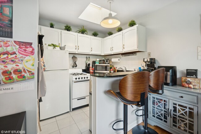 Photo - 2201 N Cleveland Ave Unit 502