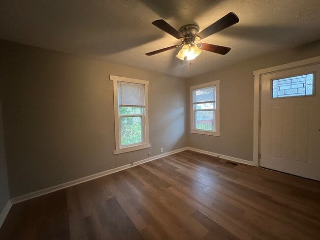 Photo - 3 Bed, 2 Bath House in Clarksville!!