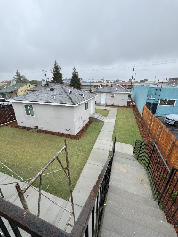 Photo - 2300 Brundage Ln