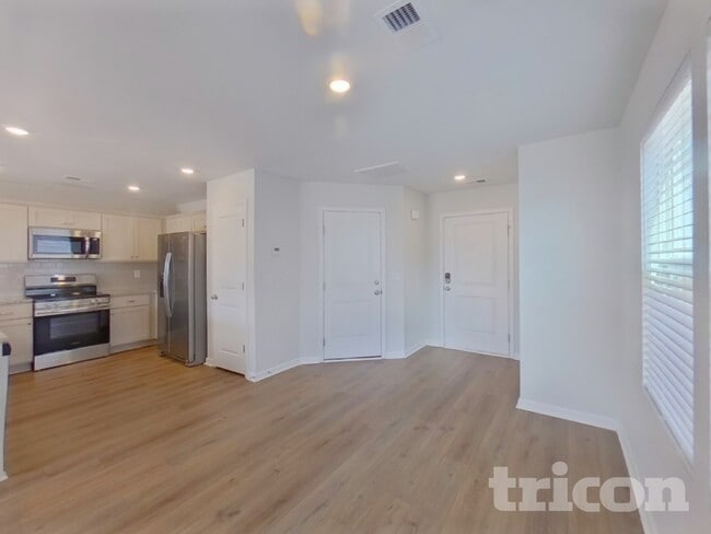 Photo - 177 Braxton Dr