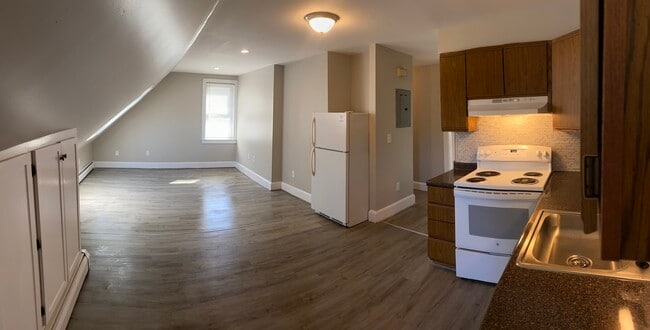 Photo - 11 Mumford Rd Unidad F