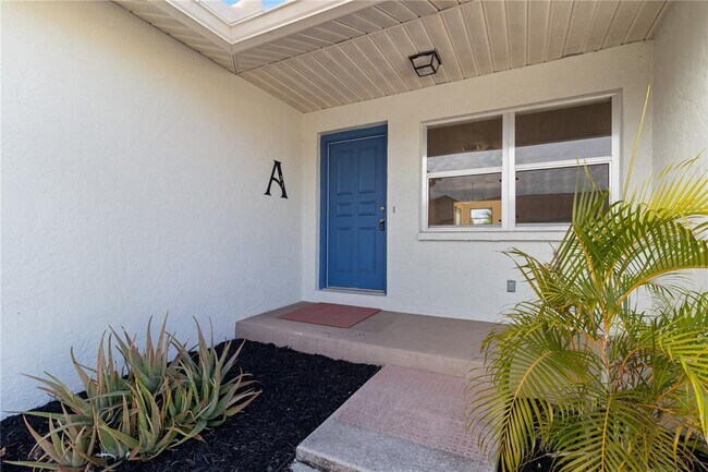 Photo - 51 Boundary Blvd