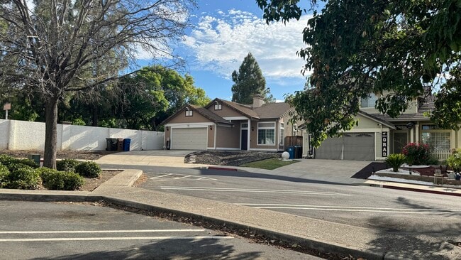 Photo - 5318 Pembroke Ct