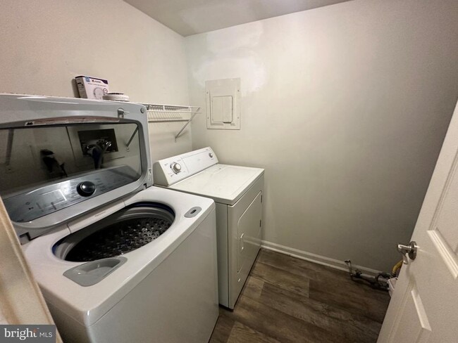 Photo - 1653A Trellis Cir