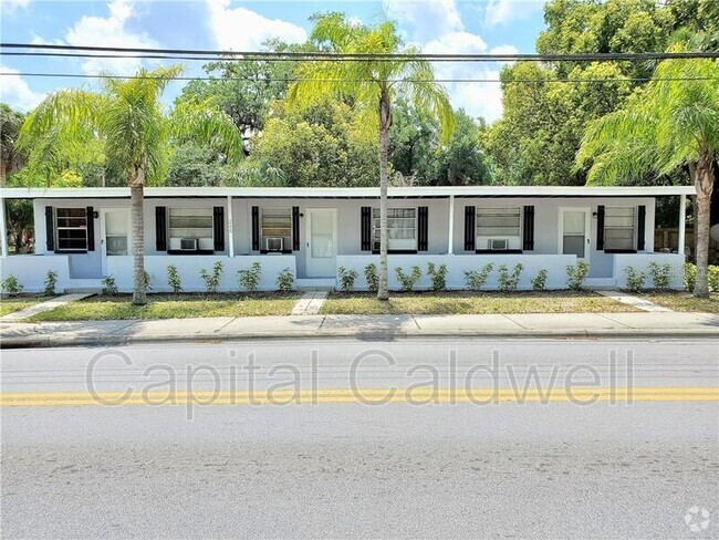 Building Photo - 240c E Martin Luther King Jr Dr Unit 240 C Rental