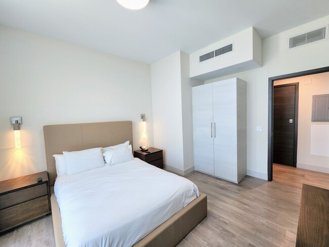 Photo - 777 N Ocean Dr Unidad ID1047765P