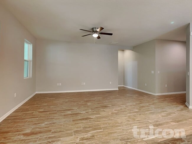 Photo - 2361 Sanderling St