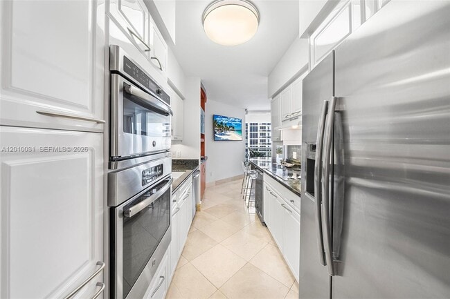 Photo - 4779 Collins Ave Unit 2404