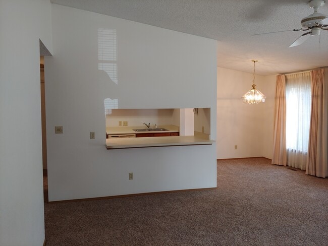 Photo - 8418 Everett Way Unit D