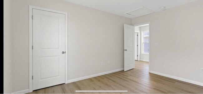 Photo - 277 Broadway St Unit B