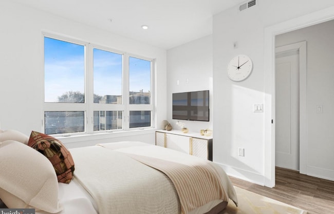 Photo - 1721 Ridge Ave Unit C101