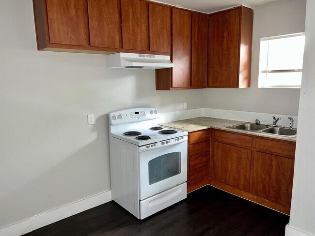 Photo - 6518 Weston St Unit 1
