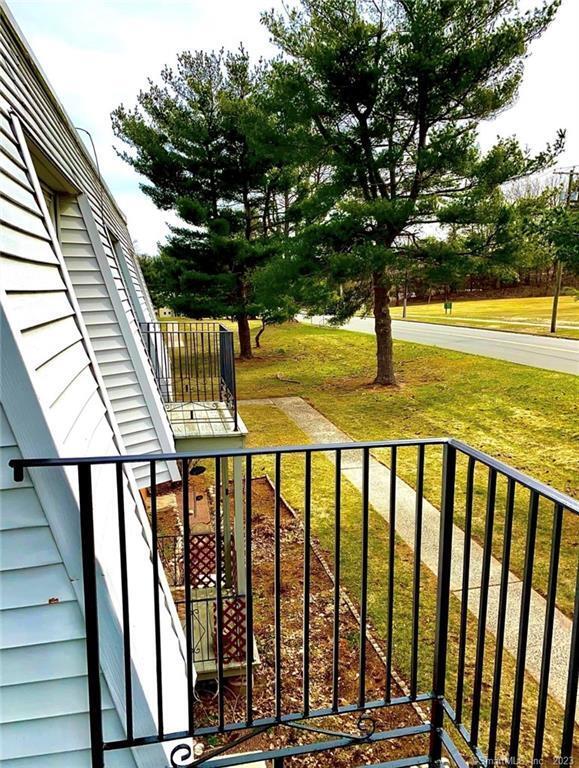 260 Richard St Condo Unit 3 Condo for Rent in Newington, CT