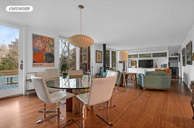 Photo - 22 Whitney Rd