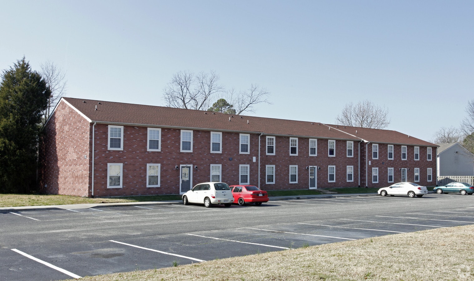 Redwood Apartments - Redwood Apartments