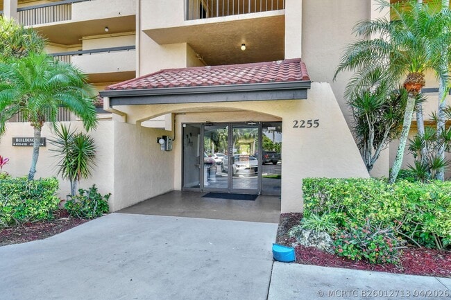 Photo - 2255 Lindell Blvd Unit 4103