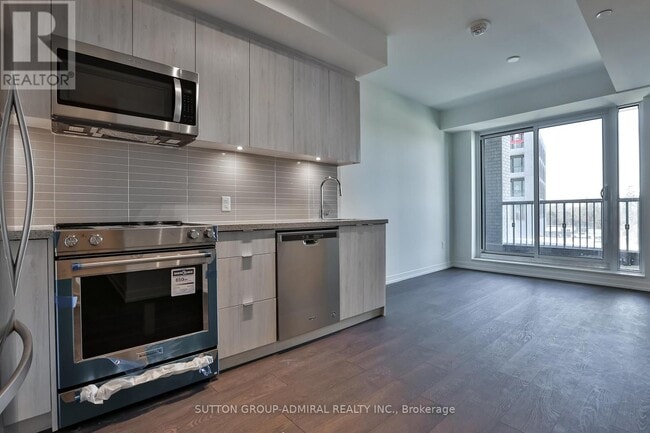 Photo - 8868 Yonge St Unit 207E