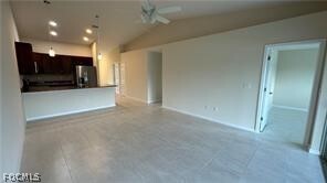 Photo - 1609 Savona Pkwy W