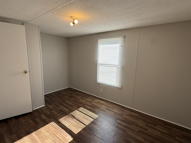 Photo - 48 Valtlee Dr