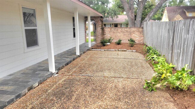 Photo - 12531 Hazelwood Ln