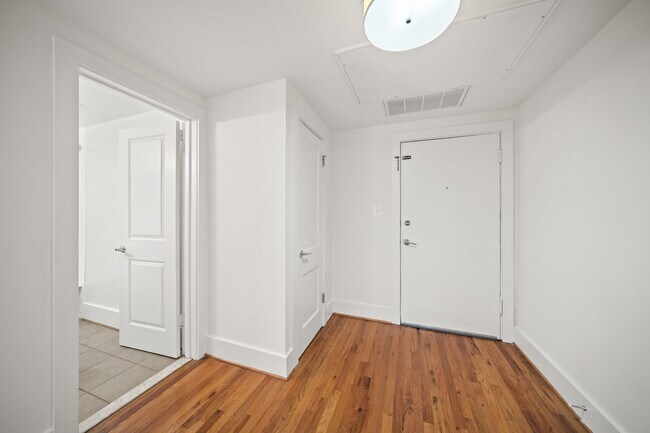 Photo - NEW QUIN APARTMENTS