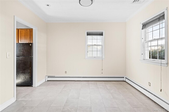 Photo - 250 West Ave