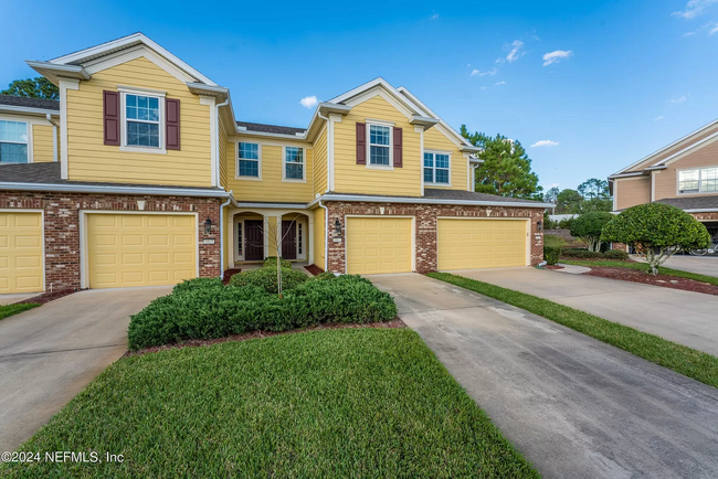 Photo - 6867 Roundleaf Dr Townhome