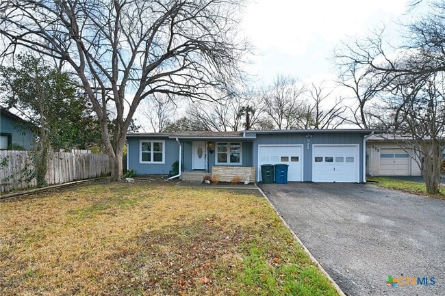 Photo - 571 W Merriweather St