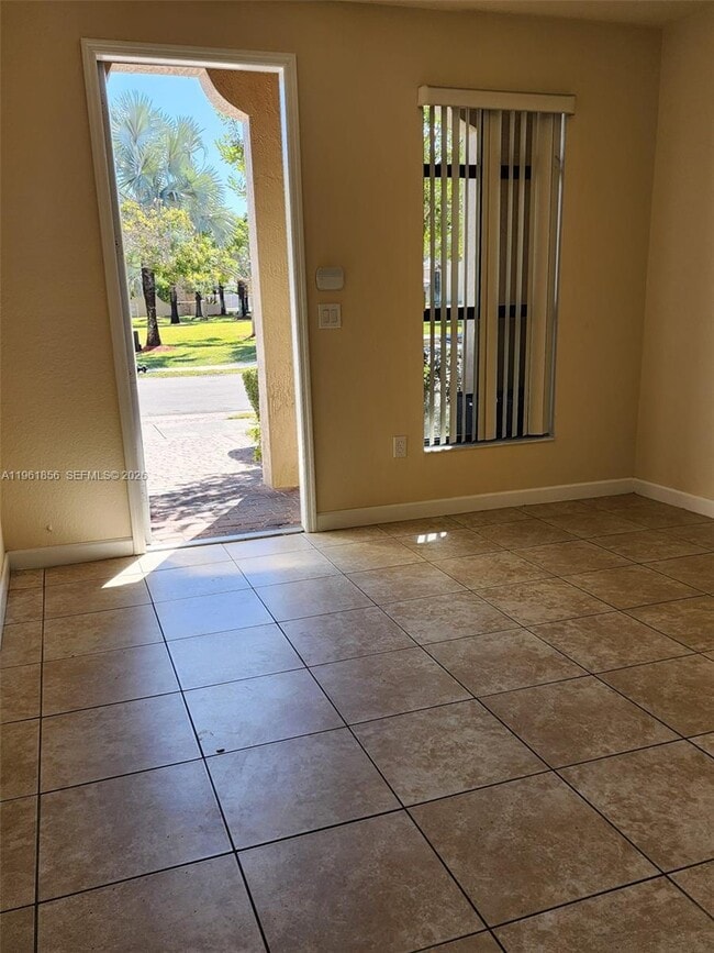 Photo - 11723 SW 238th St