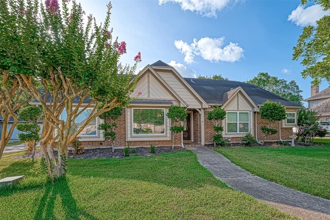 Photo - 2438 Hodges Bend Cir