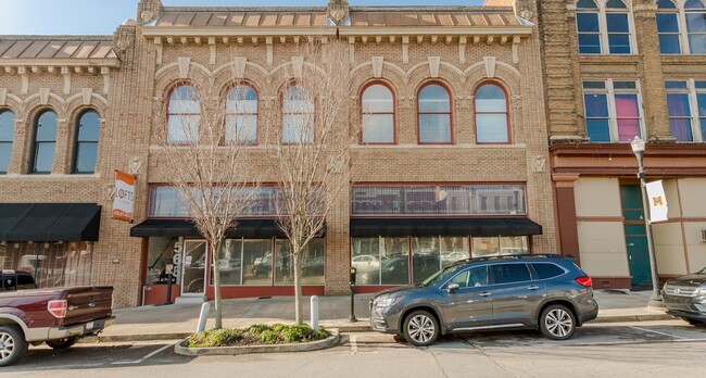 Building Photo - Dannenberg West Rental