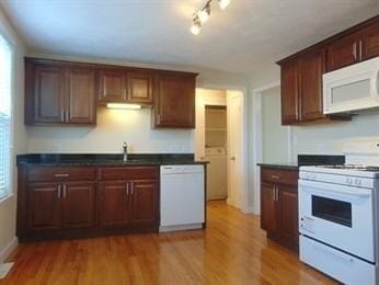 Building Photo - 178 Oliver St Unit 1