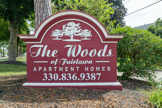 The Woods of Fairlawn - The Woods of Fairlawn Apartments