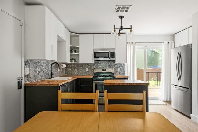 Photo - 7703 Cloudberry Cir